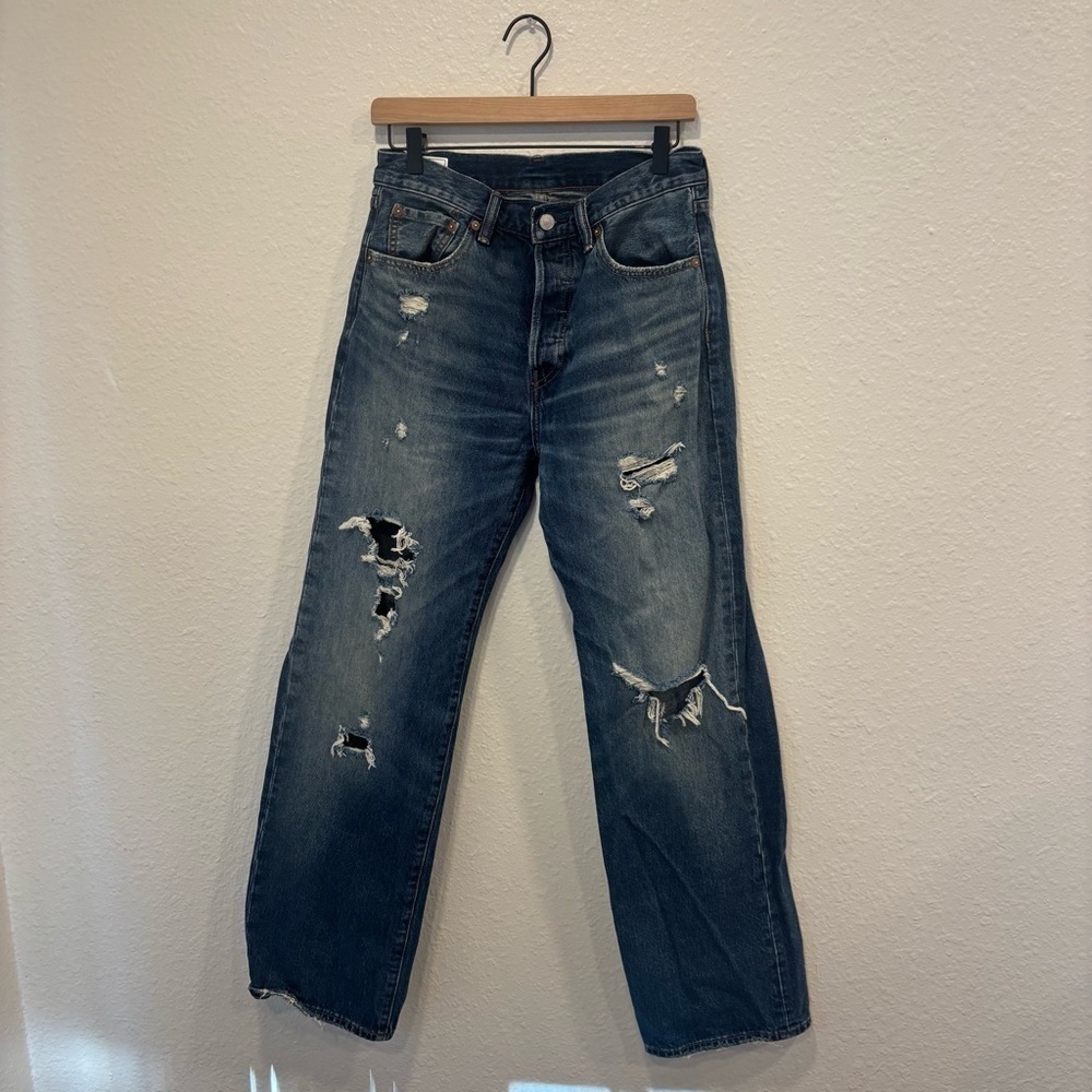 GAP 90s loose distressed jeans